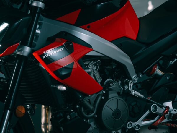 Aprilia Tuono 457 - immagine 2